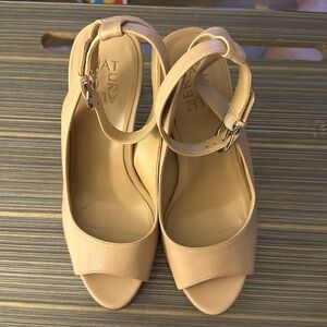 Naturalizer Nude ankle strap heel